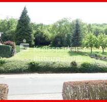 Baugrundstück in Ortsrandlage und in schöner Natur - Hüttingen