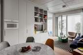 AT_Musterwohnung Suites_Esszimmer und Wohnzimmer_1 - 