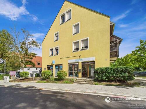 CAM01869G0-PR0269-STILL012 - 