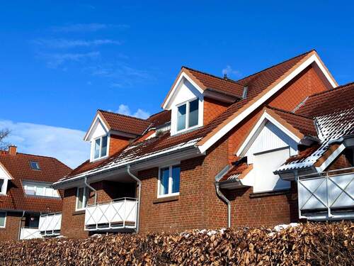 Haus Rückseite - 3 Zimmer Etagenwohnung in Bad Bramstedt