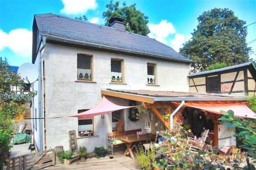 Ansicht vom Eingang zum Traumhaus - 3 Zimmer Einfamilienhaus in Mohlsdorf-Teichwolframsdorf