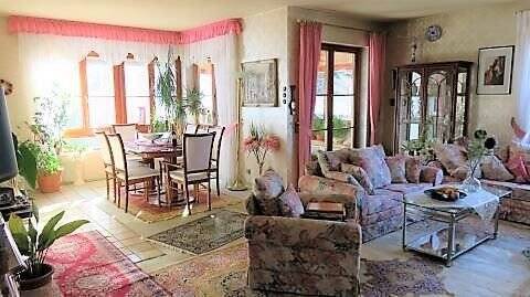 Wohn- und Essbereich - 