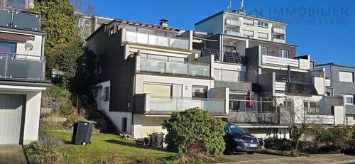 Straßenansicht - 5 Zimmer Reihenendhaus in Hückeswagen