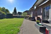 Terrasse mit Garten - 