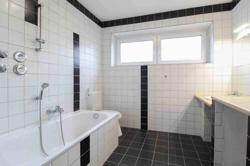 Badezimmer_1.OG - 