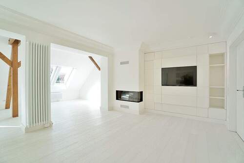 Weitere Ansicht Wohnbereich mit Gaskamin - 3 Zimmer Etagenwohnung in Berlin