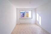 Schlafzimmer - Etagenwohnung mit 68,60 m² in Chemnitz zur Miete