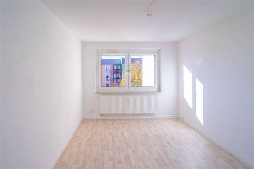 Schlafzimmer - Etagenwohnung mit 68,60 m² in Chemnitz zur Miete