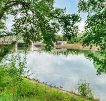 Gepflegtes 3-Familienhaus mit möblierten Einheiten und Terrasse mit Neckarblick - Stuttgart Hofen