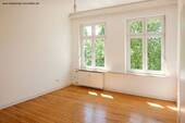 Wohnzimmer - 4 Zimmer Etagenwohnung zur Miete in Trier