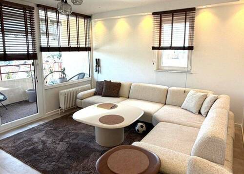 Wohnzimmer - 3-Zimmer-Wohnung in Frankfurt-Sossenheim