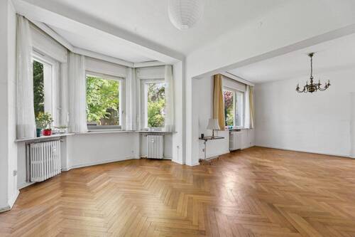 Wohnbereich Ansicht II - 6 Zimmer Einfamilienhaus in Berlin