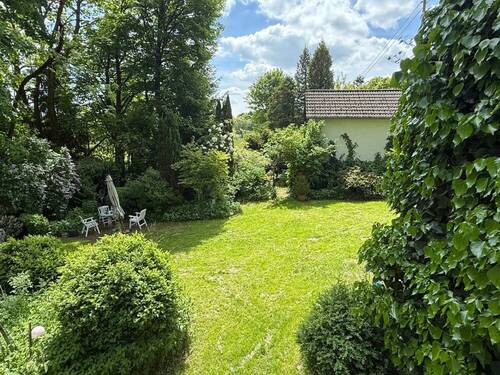 Bild 3 - 8 Zimmer Einfamilienhaus in Stein-Neukirch