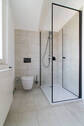 Badezimmer - 3 Zimmer Etagenwohnung zur Miete in Ingolstadt