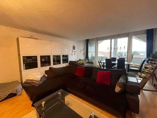 Blick in den offenen Wohnbereich.jpeg - Etagenwohnung mit 108,00 m² in Überlingen zur Miete
