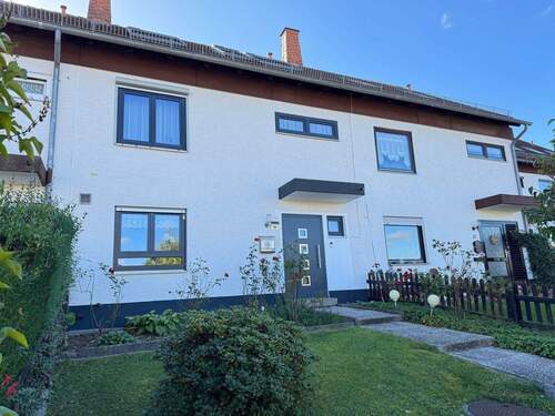 IMG_0039.JPG - Gepflegtes Einfamilienhaus mit großer Südterrasse, Gartenhaus & Carport in Toplage von Oberkaufungen