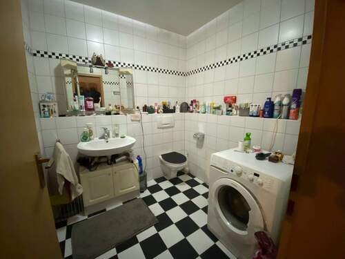 Badezimmer innenliegend - 