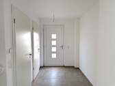 Eingangsbereich/ Flur - 4 Zimmer Etagenwohnung zur Miete in Schwarzenbek