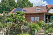 Hausansicht - Wetterau-Fachwerkhaus aus 1989, mit besonderem Charme