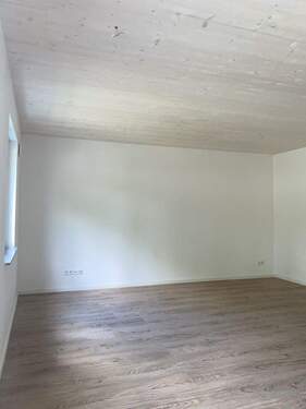 Wohnzimmer - 2 Zimmer Etagenwohnung in Hamburg Winterhude