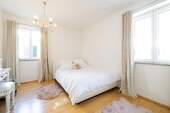 Schlafzimmer - 2 Zimmer Etagenwohnung zum Kaufen in München