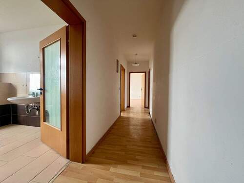 Wohnungsflur - Einfamilienhaus in Magdeburg zum Kaufen