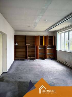 Büroraum - Halle in Sonnefeld