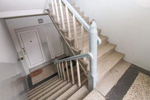 Treppenhaus - Etagenwohnung mit 60,20 m&sup2; in Erfurt zum Kaufen