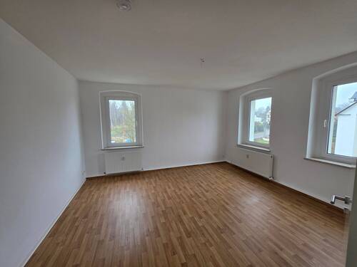 Wohn- Schlafraum.jpg - 1 Zimmer Etagenwohnung zur Miete in Limbach-Oberfrohna