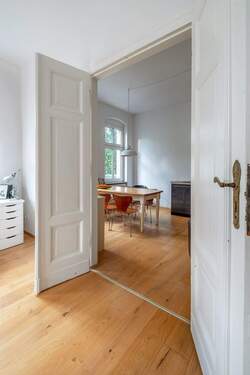 Blick in die Wohnküche - 3 Zimmer Etagenwohnung in Berlin