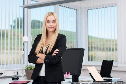Attraktives Büro frei - Attraktive, helle Praxis - Bürofläche zentral gelegen !