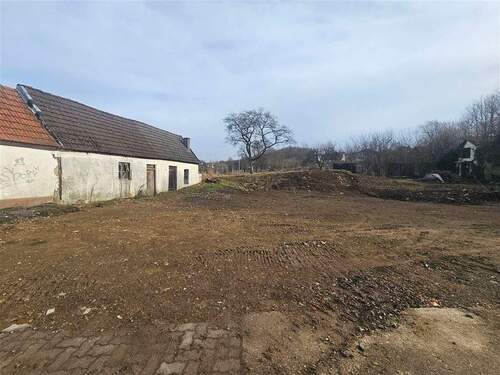 Nebengebäude auf den Hauptplatz - 