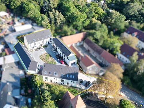 In sich geschlossene Wohnanlage - 