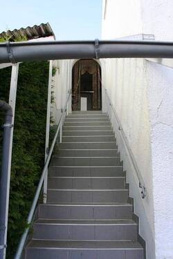 Zugang - Einfamilienhaus mit 100,00 m² in Lommatzsch zum Kaufen