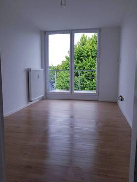Kinderzimmer/Büro Bild 1 - 