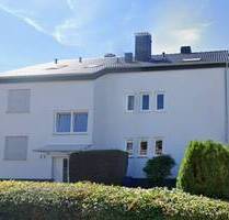 Sonnige 3,5-Zimmer-Wohnung mit Balkon, Einbauküche & Stellplatz in ruhiger Lage - Schwäbisch Gmünd Herlikofen