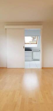 Schiebetür zur Küche - Etagenwohnung mit 94,40 m&sup2; in Schwäbisch Gmünd zur Miete