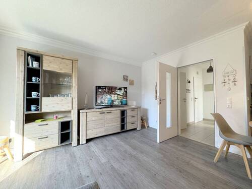 Schrankwand mit TV-Board - 