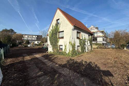 Grundstück mit Altbestand - Grundstück in Rösrath