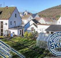 Eifler Bauernhaus mit Scheune und großem Garten in Herschbroich bei Adenau