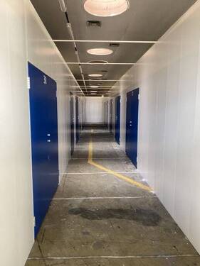 Bild 4 - Halle in Schwerin