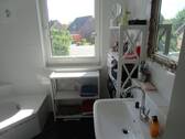 276. Badezimmer im OG. des Hauses..JPG - 