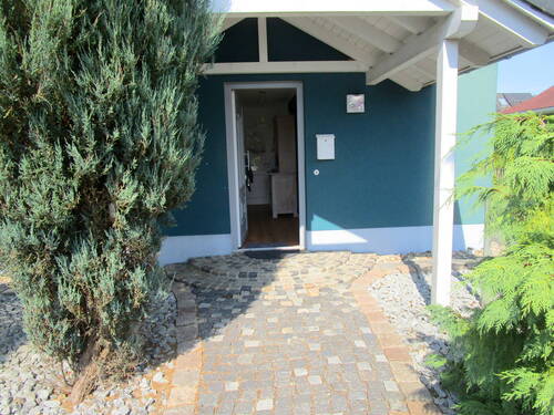 131. Eingangsbereich des Hauses..JPG - 