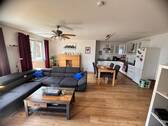 Wohn- und Esszimmer - 
