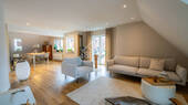 Wohnzimmer - Stilvolle Maisonette mit sonnigem Balkon & exklusivem Ambiente