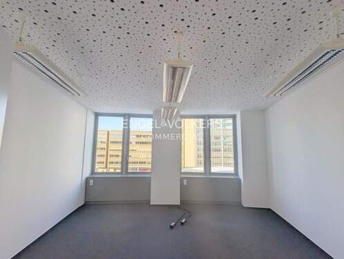 Büro 4. OG - Büro in Berlin