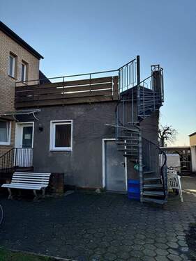 Wendeltreppe zur Dachterrasse - 