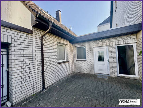 Zugang Zwischengebäude Abstellräume - 