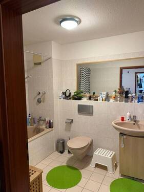 Bad - 3 Zimmer Etagenwohnung zur Miete in Augsburg