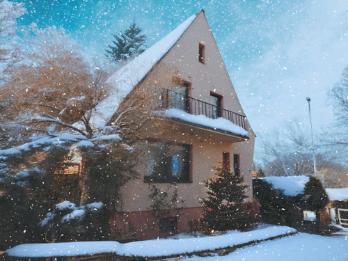 Märchenhauses Treppenhaus - Winterlicher Wohntraum - Sanieren mit Herz